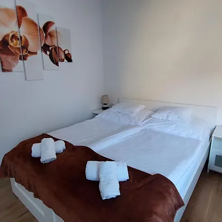 شقة Orchidea Veszprém